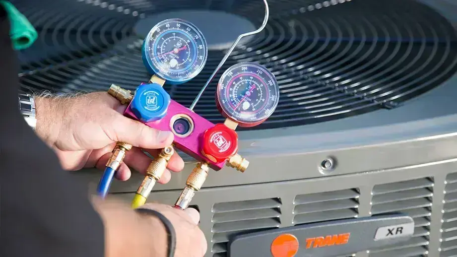 4  Tips For Maintaining  Air Conditioners